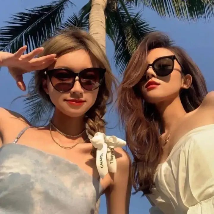 白毛女封面